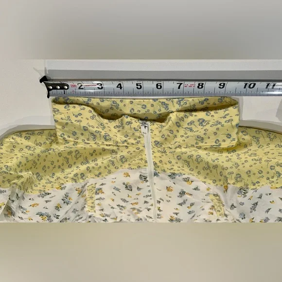 Aeropostale Windbreaker Cropped Zip Up Drawstring Waist White Yellow XL - Picture 12 of 15